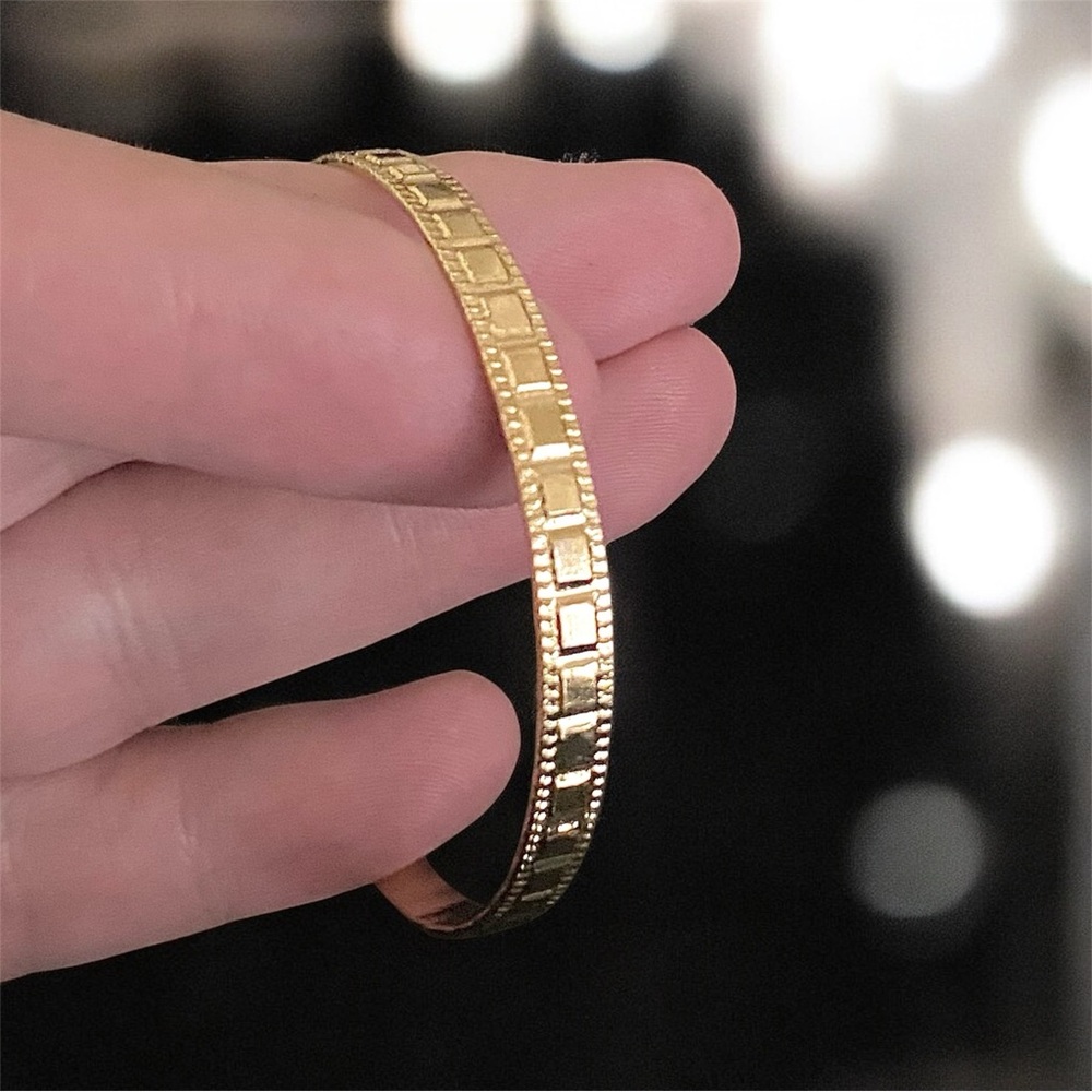Women’s Gold Plated Bangle adjustable bracelet - Cuff Bracelet - Final Price! - Picture 4 of 5